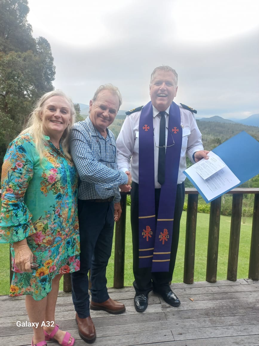 Wedding ceremony by Dr. Gerrit Rademeyer in St Lucia