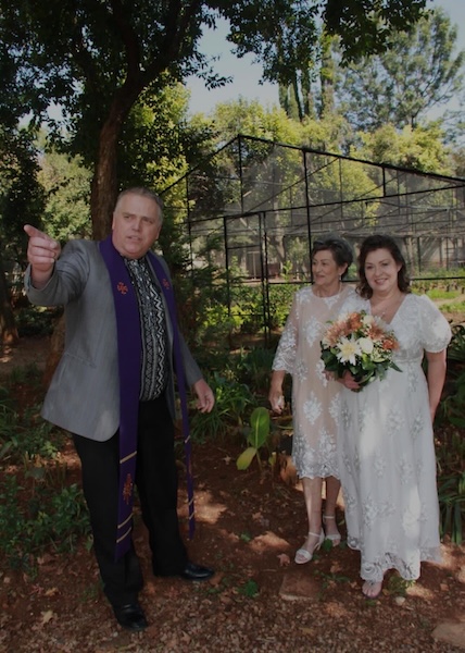 Wedding ceremony by Dr. Gerrit Rademeyer in St Lucia